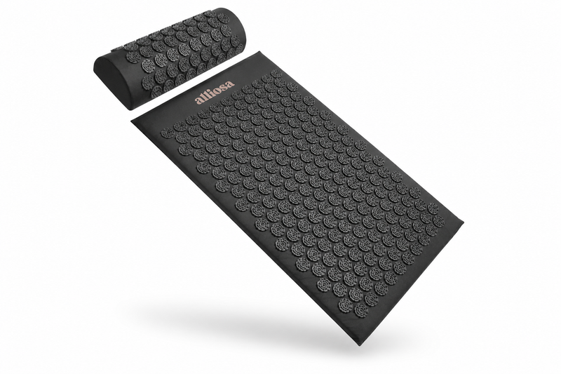 Alliosa acupressure mat and pillow set in black with organic cotton cover